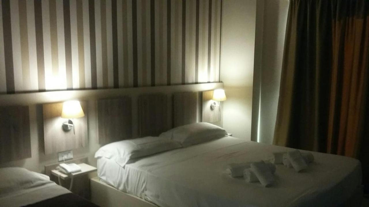 Hotel Cliche Сан-Лючидо Экстерьер фото