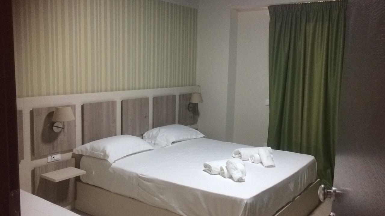 Hotel Cliche Сан-Лючидо Экстерьер фото