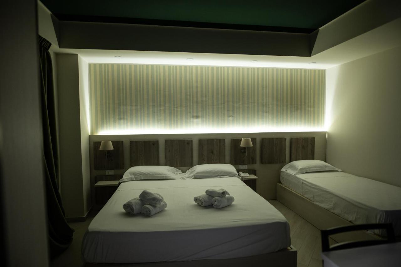 Hotel Cliche Сан-Лючидо Экстерьер фото