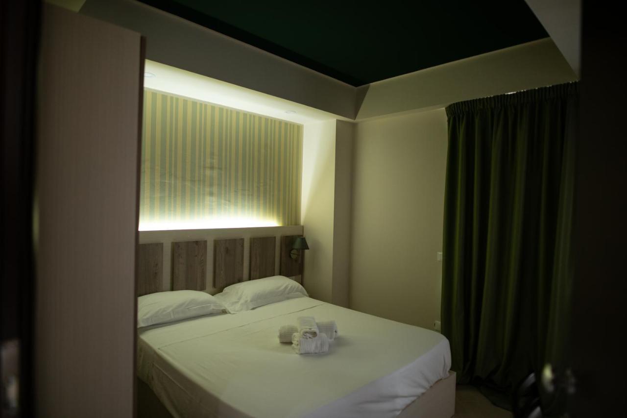 Hotel Cliche Сан-Лючидо Экстерьер фото